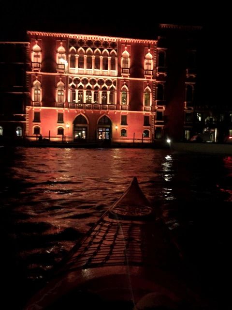 2hr Night Kayak Tour in Venice: premium tour with sunset - Why Venice looks better from a kayak