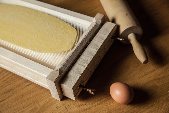 3 Hour Cooking Class: Homemade Pasta and Tiramisu in Venice - A meal that can come earlier than expected