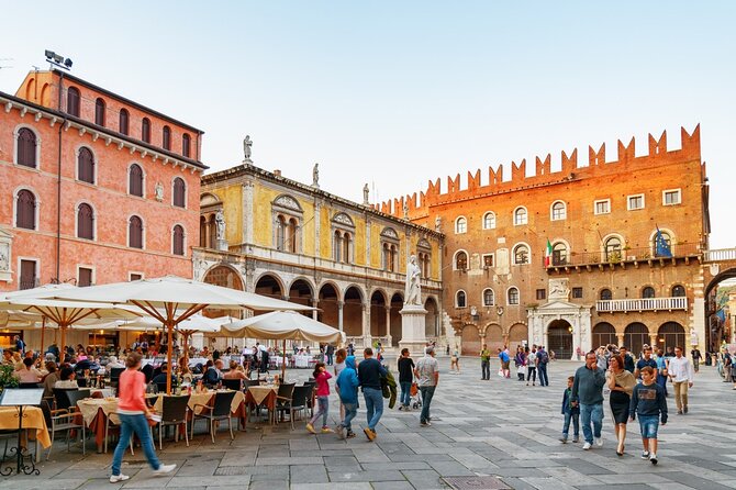 3 Hour Shared Walking and Aperitivo Tour of Verona - The climb to Piazzale Castel San Pietro