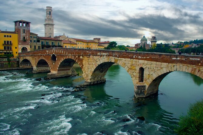 3 Hour Walking tour of Verona and Arena - Finishing at the Arena di Verona