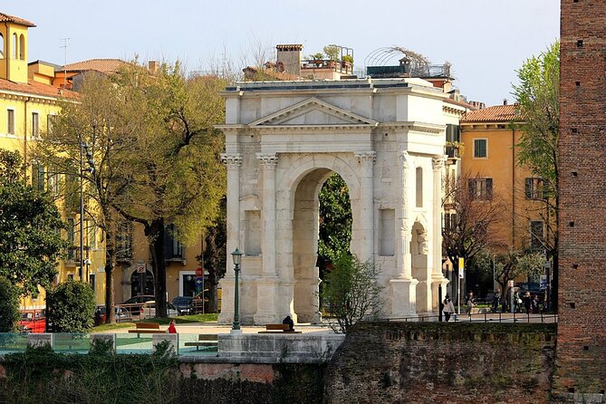 3 Hour Walking tour of Verona and Arena - How the guiding style affects the experience