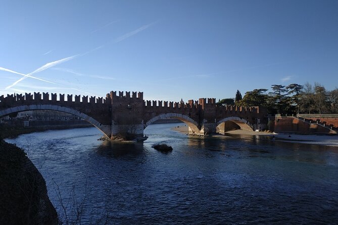 3-Hour Walking Tour with Guide Discovering Verona - Piazza dei Signori and the political heart of Verona