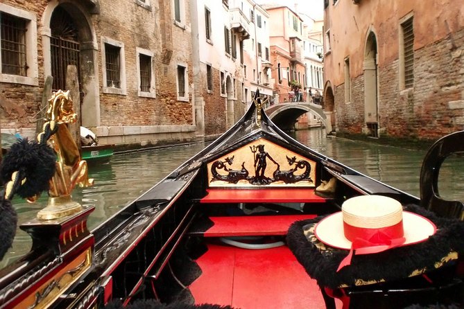 45-Minute or 1-hour Private Gondola Ride from Rialto - Starting near Rialto and finding the boat