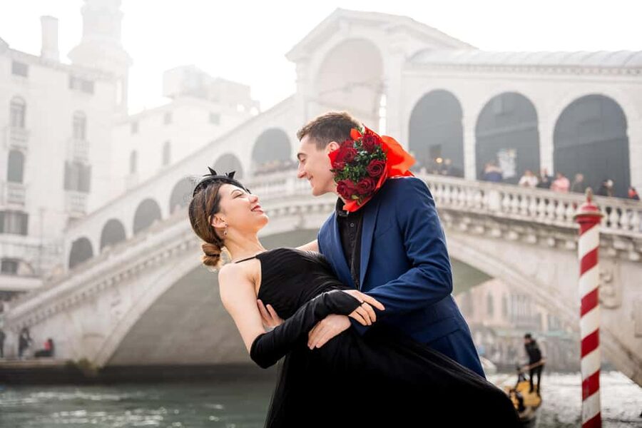 A Unique Photoshoot in Venice - Who should book this Venice photoshoot