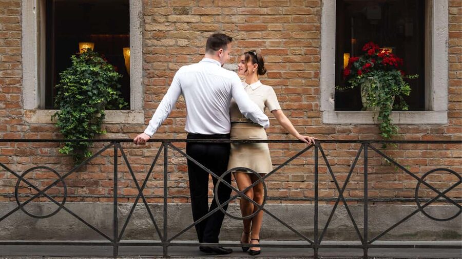A Unique Photoshoot in Venice - Timing, sunlight, and the one-hour limit