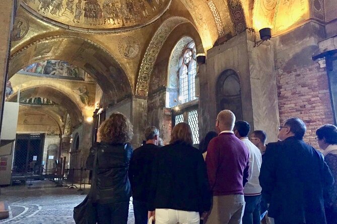 Afternoon in Venice : Basilica + Doge's Palace + Gondola - The 30-minute gondola ride