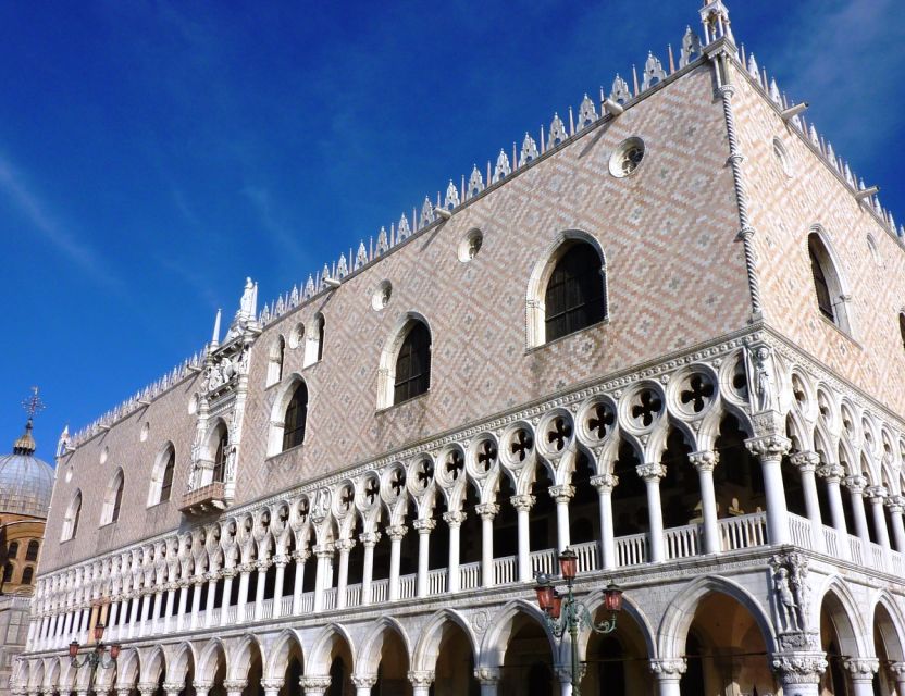 All-Inclusive Tour: Doge Palace, St Mark's Basilica & Square - Entering the Doge’s Palace