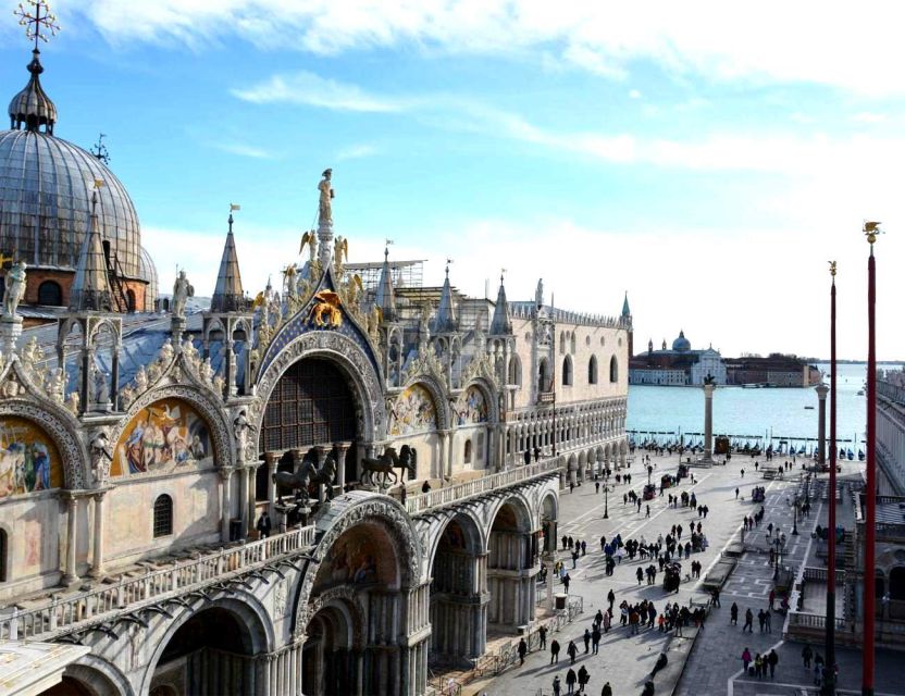 All-Inclusive Tour: Doge Palace, St Mark's Basilica & Square - How the four hours feel