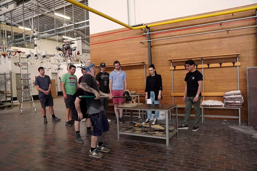 Arte Di Murano: Glass Factory Tour - The location question you should settle first