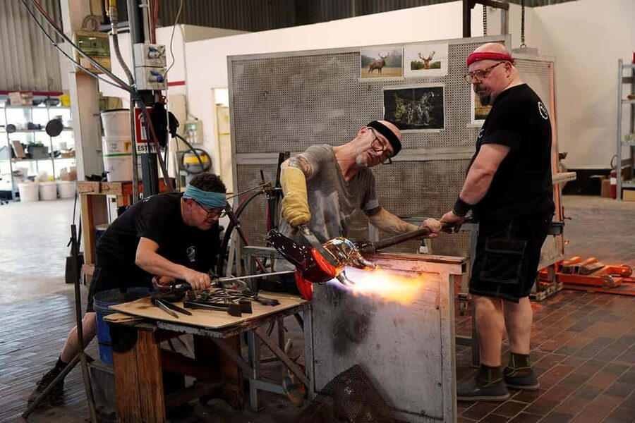 Arte Di Murano: Glass Factory Tour - Timing, access, and comfort