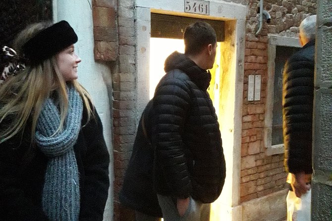 Bacaro Tour : Walk, eat and drink in Venice - Roberto’s role in the experience