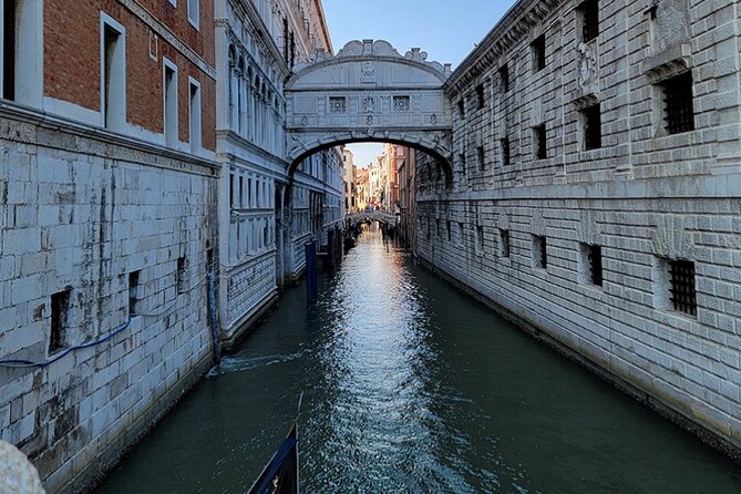 Best Of Venice: Saint Mark's Basilica, Doges Palace with Guide and Gondola Ride - Practical details that can make the day easier