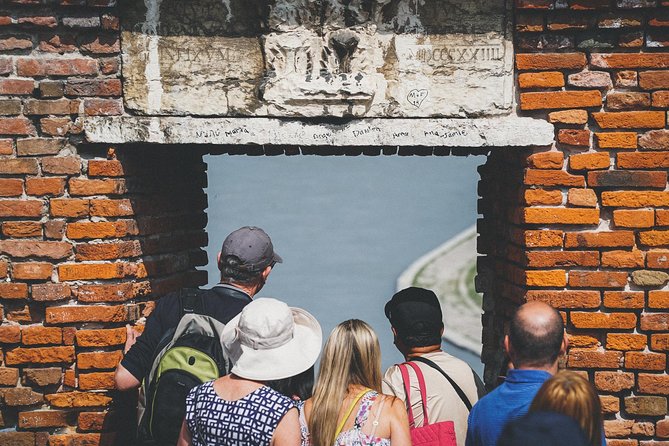 Best of Verona Highlights Walking Tour with Arena - The guides are the main reason to book