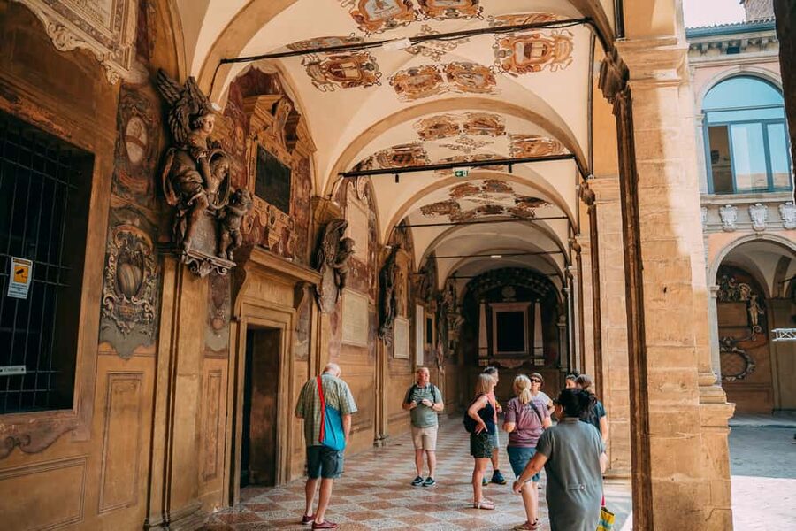 Bologna Walking tour with Tower Sky View and Archiginnasio - Piazza Santo Stefano and its seven churches