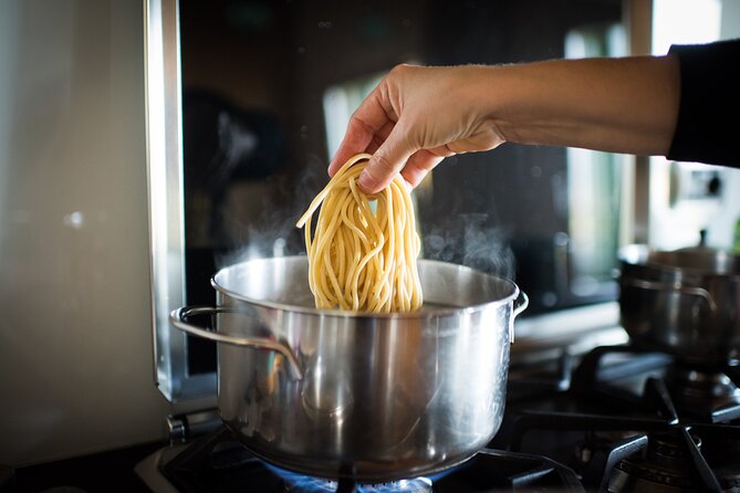 Cesarine: Pasta & Tiramisu Class at Local's Home in Verona - Timing, meeting point, and practical planning