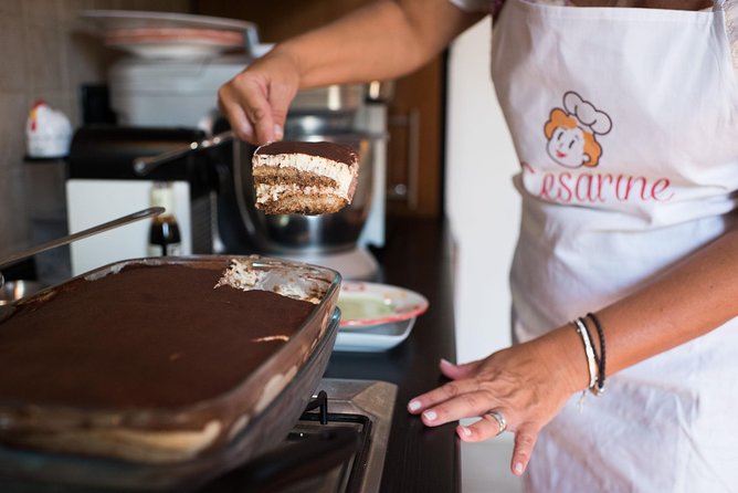 Cesarine: Small group Pasta and Tiramisu class in Padua - The local connection is part of the menu
