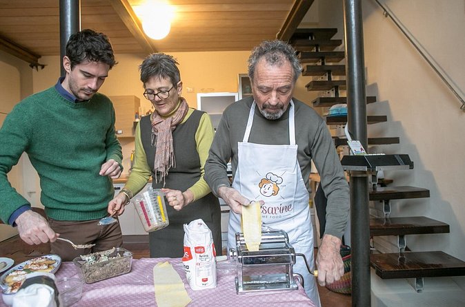 Cesarine: Small group Pasta and Tiramisu class in Treviso - Sitting down to eat what you made