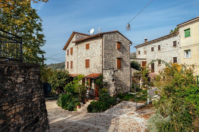 City Escape: Lake Garda Private Day Trip from Verona - Castello Belvedere and the countryside setting