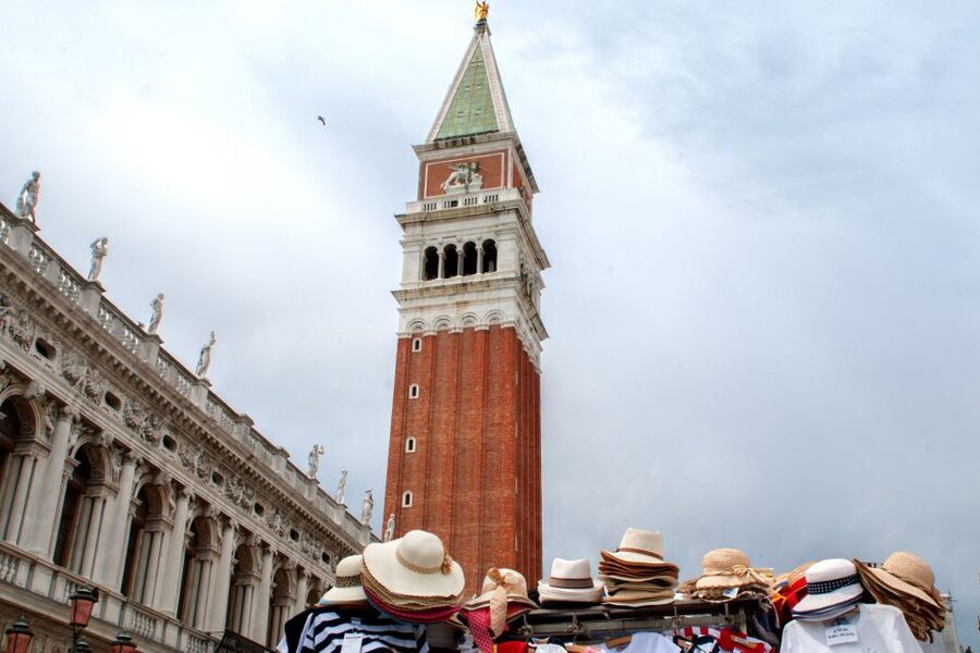 Classic Venice: 2-Hour Walking Tour with Basilica Entry - Starting beside Venice’s Royal Gardens