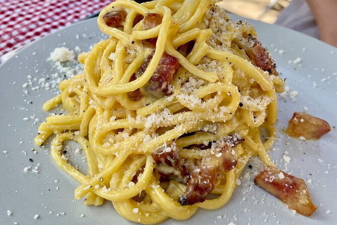Cooking Class with Chef Francesco and Live Music in Venice - Is $168.58 per person good value?