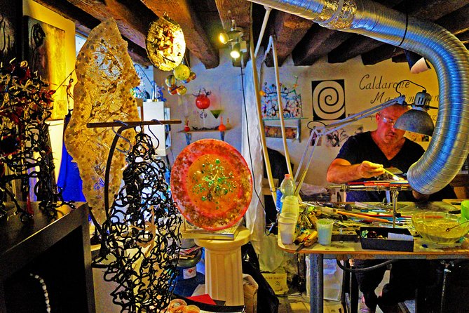 Create your Glass Artwork: Private Lesson with Local Artisan in Venice - Key points to know before booking