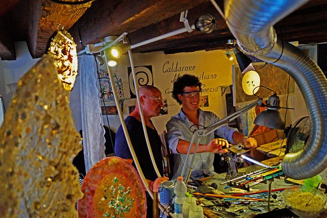 Create your Glass Artwork: Private Lesson with Local Artisan in Venice - Timing, location, and practical details