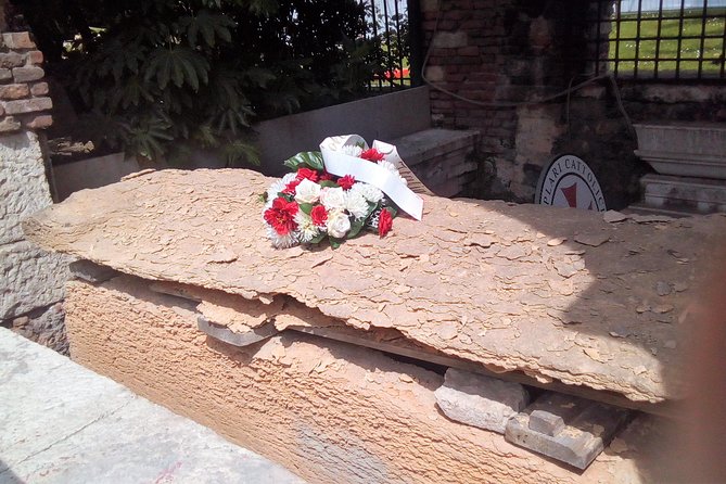 Dark Historical Verona Walking Tour - Piazza delle Erbe and medieval punishment in public view