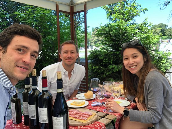 Discover Valpolicella by the River in Verona centre - Piazza Duomo: starting among Verona’s cathedral sites