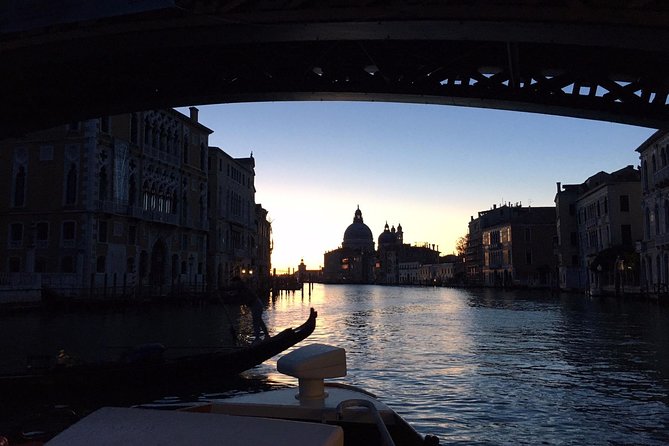 Discover Venice at sunset - Leaving the crowds for Campo Santa Maria Formosa