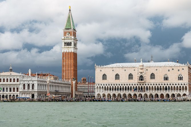 Discover Venice’s most Photogenic Spots with a Local - Carnival, the Grand Canal, and local culture