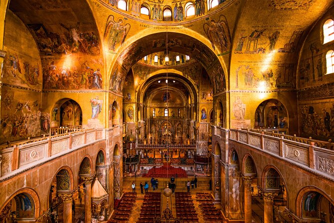 Doge's Palace and St Mark's Basilica Fast-Track Tour in Venice - St. Mark’s Basilica and its golden interior