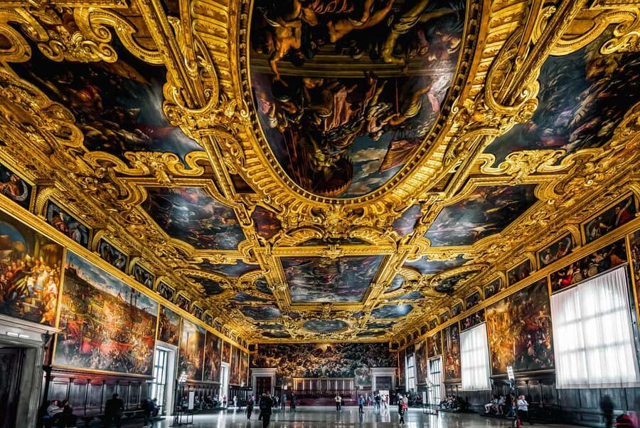 Doge's Palace, Bridge of Sighs & Prison Skip-the-Line Tour - Fast-track entry into Doge’s Palace