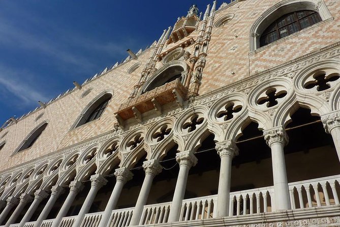Doge's Palace Guided Tour - Crossing the Bridge of Sighs