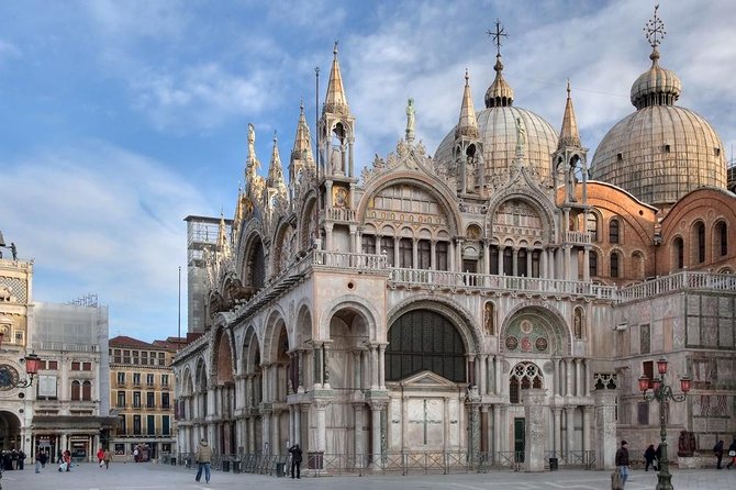 Doge's Palace & St. Mark's Basilica Tour - St. Mark’s Basilica and the Golden interior