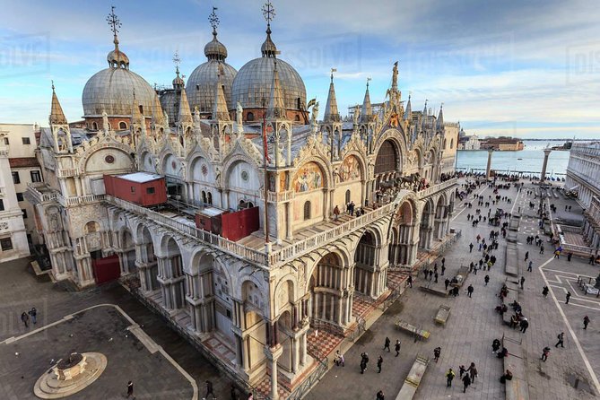 Doge's Palace & St. Mark's Basilica Tour - Doge’s Palace and the machinery of Venetian power