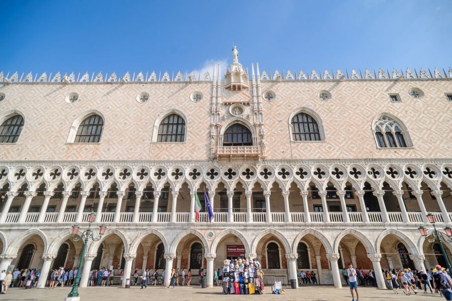 Doge's Palace & St. Mark's Basilica with Terrace Access Tour - Three hours is efficient, but not leisurely