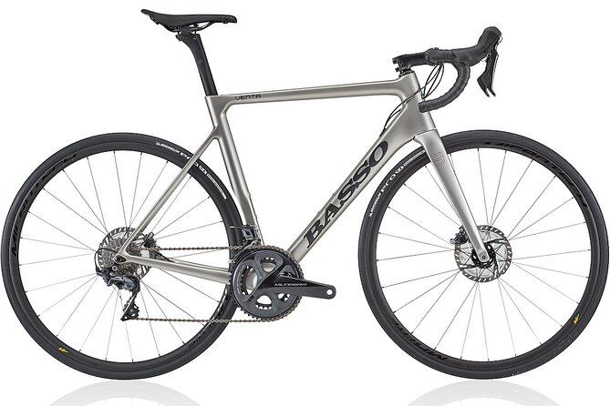 E-bike rental - Road bike - Mountain bike - What you receive with the rental