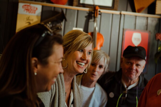 Eat like a Local: Venice Cicchetti and Wine Tasting Evening Tour - How much food and drink do you really get?