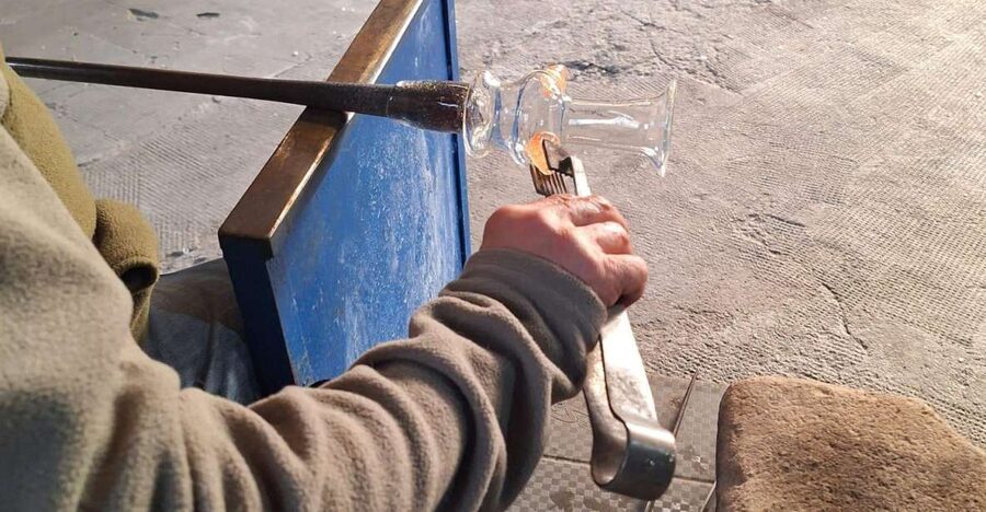 Ellegi Murano Glass: The Art of Tradition - Why a short furnace demonstration belongs on a Murano day