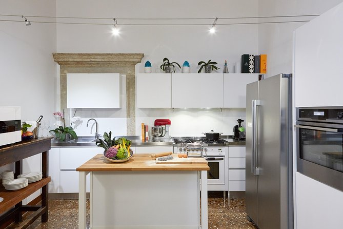 Exclusive cooking experience with a Venetian Chef: cichetti cooking class - Four hours inside a private Venetian kitchen