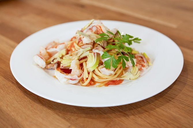 Exclusive cooking experience with a Venetian Chef: cichetti cooking class - Lunch after the cooking