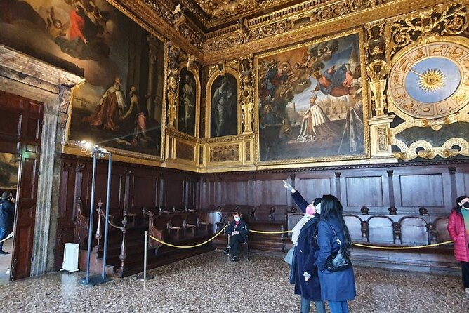 Exclusive Entrance Doge Palace & St. Mark's Basilica Terrace Tour - The Basilica Terrace View