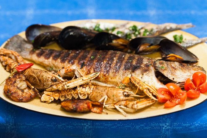 Experience A Traditional Sailor’s Supper In The Venetian Lagoon - Colorful starters before the seafood arrives
