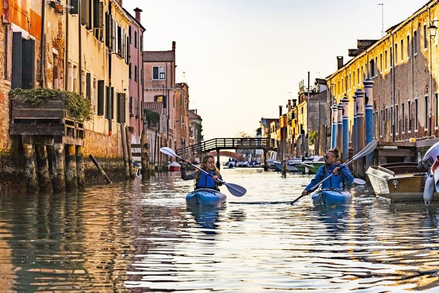 Family Kayaking Tour: Discovering Venice - Meeting at the Querini rowing club