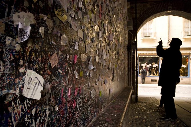 Fascinating Verona: in the Footprints of Romeo and Juliet - Starting beside Verona’s ancient Arena