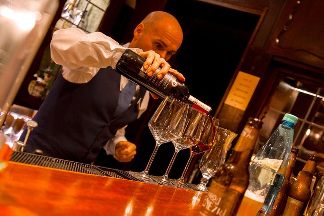 Four-course Food & Wine Pairing Elegant Dinner in Venice - A refined dinner near St Mark’s Square