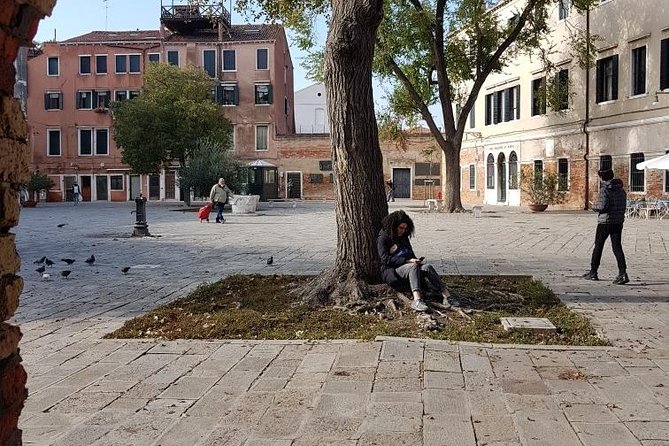 Friendinvenice Cannaregio &Jewish Heritage- private tour - Who should book this Cannaregio walk?