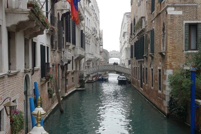 Friendinvenice Early Morning Venice Private Tour - What the two-hour format gives you