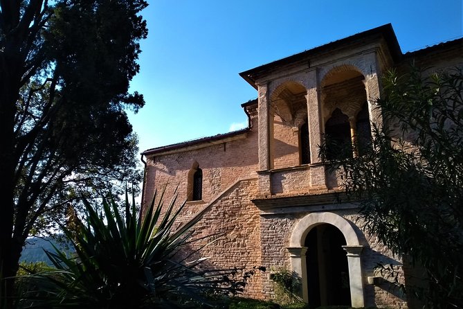 From Abano Montegrotto Tour to Arquà Petrarca medieval village - Petrarch’s home and the Church of the Holy Trinity