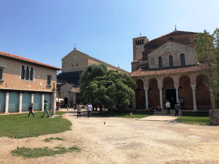 From Jesolo: Day Trip to Murano, Burano, and Torcello - Final decision: book it for variety, not slow sightseeing